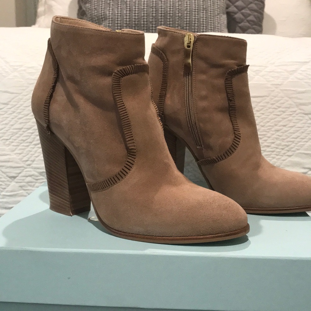 Dee Keller “Emerson” boot